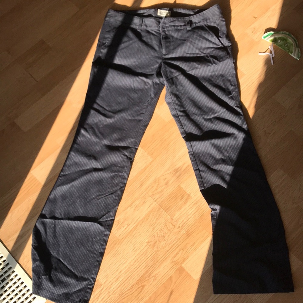 American eagle navy blue with grey pinstripe dress pant size 12 extra long
